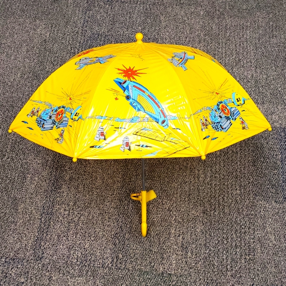 Vintage 1980s UMBRELLA Gobots Transformers Robots Yellow Kids